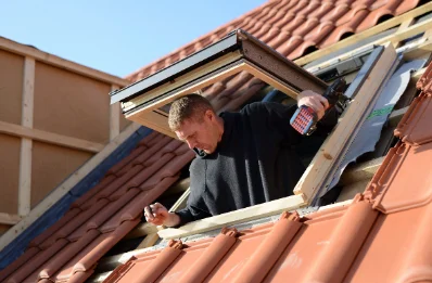 Pose de fenêtres de toit Velux à Lostanges